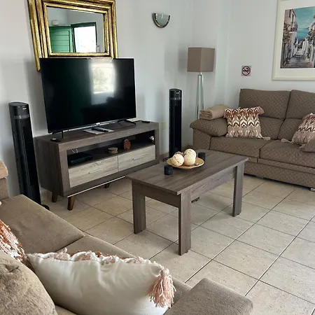 Palmeras 7 Apartamento *